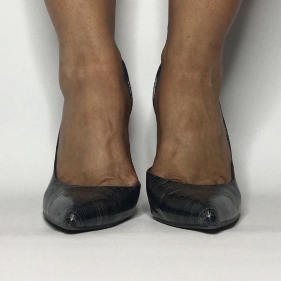 Shoe dazzle size 7 blue/army green snake skin heel - Picture 3 of 9